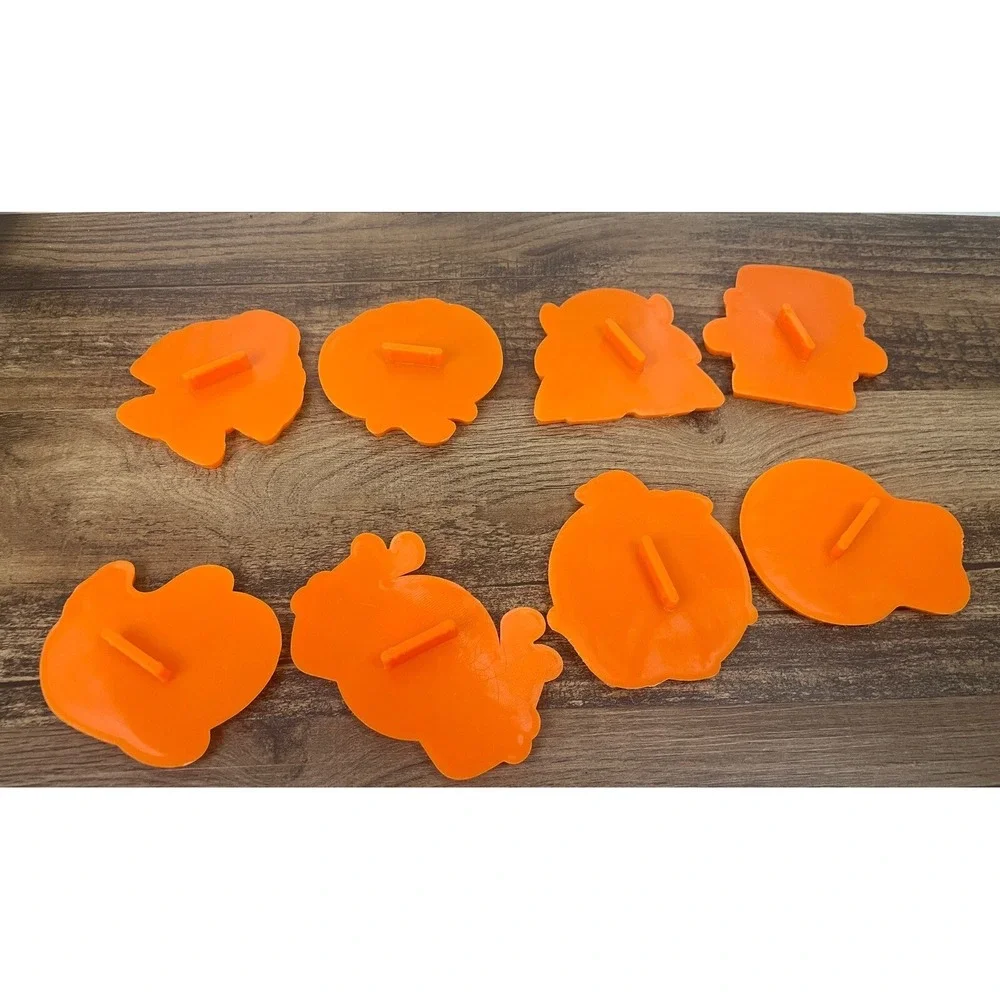 Lot Of 8 Plastic Halloween Cookie Cutters 4